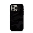 Riite – Musta camo iPhone 11 Pro Max -suojakuori – tummanharmaa camo-kuosi
